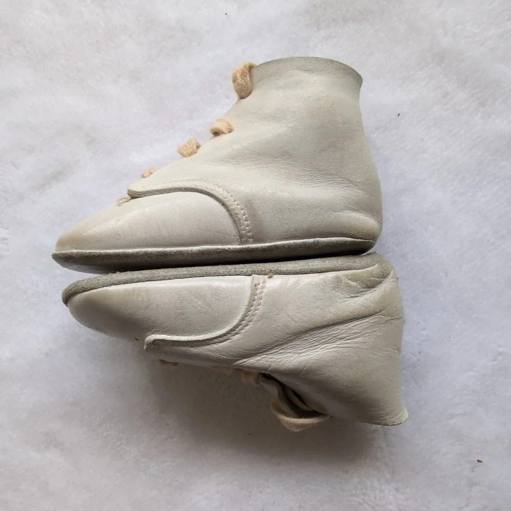 Antique White Leather Baby Shoes 4